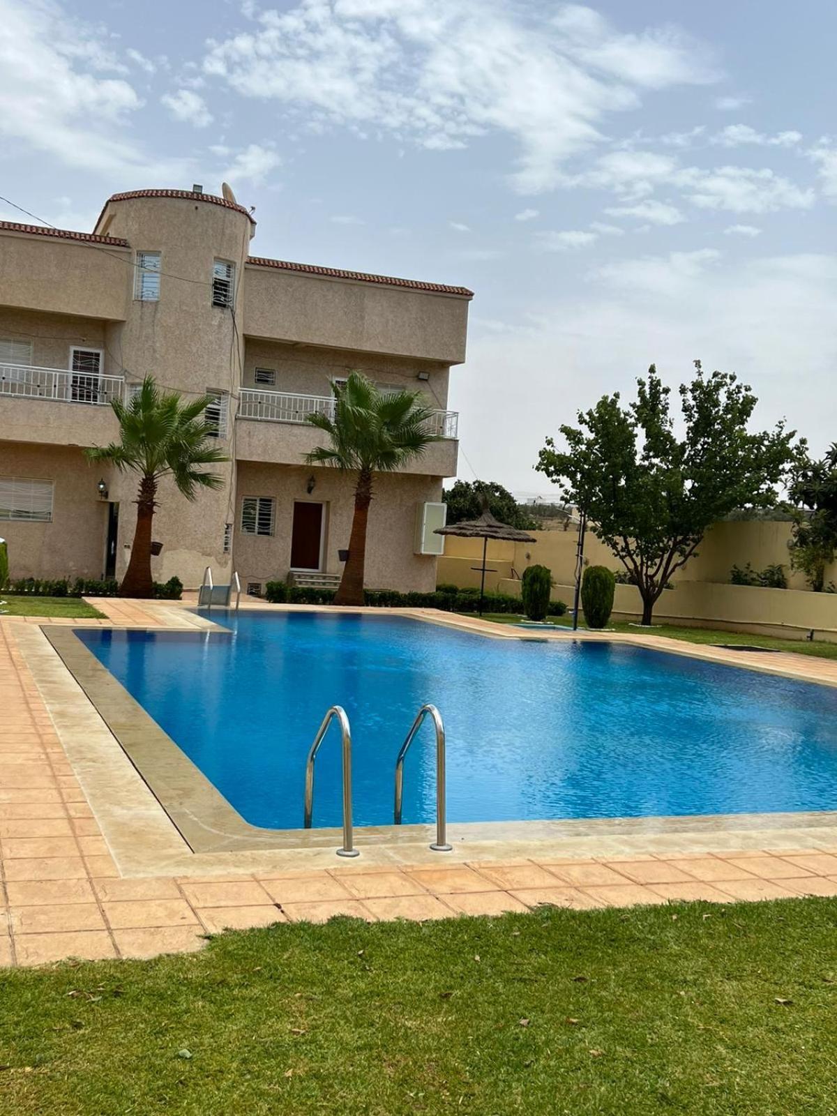 Stunning 3-Bed Villa In Fes Near Fes Sais Airport المظهر الخارجي الصورة